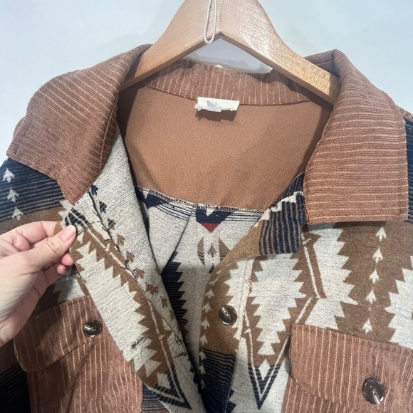 143 Story By Line Up Aztec Tribal Shacket Corduroy Western Button Down Size 2X - Picture 4 of 11
